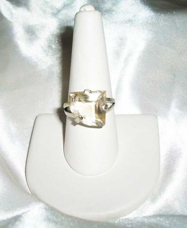 Bronwyn Angel - Choice of Vessel or Direct Bind & Gender