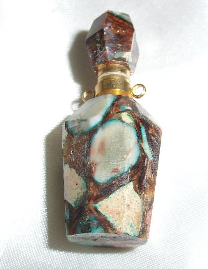 Ancient Elder Royal Female Persian Marid Djinn – Beautiful Small Gemstone Bottle/Pendant or Direct Bind