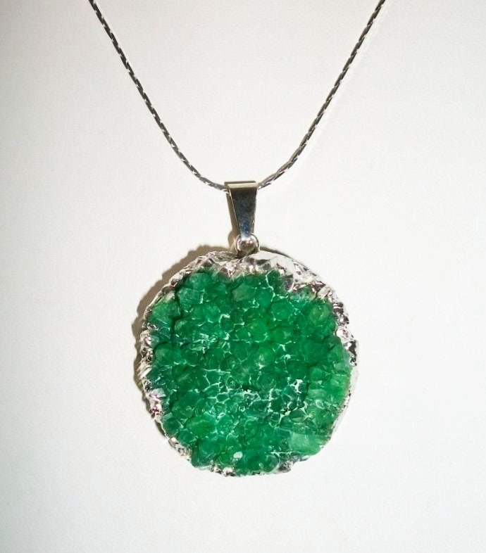 Artistic Musical Sexual Bi-Sexual Gancanagh – Pretty Green Druzy Pendant